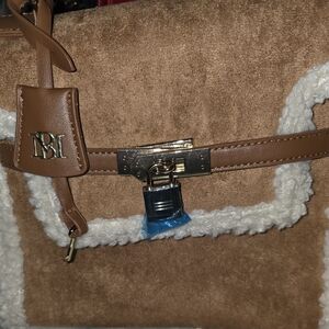 Badgley Mischka Tan and Cream Shoulder Bag